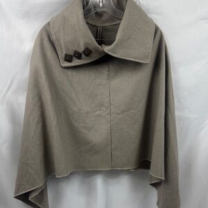 Elegant Tan Cape for Women
